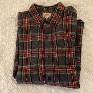 Men’s LL Bean flannel button down
